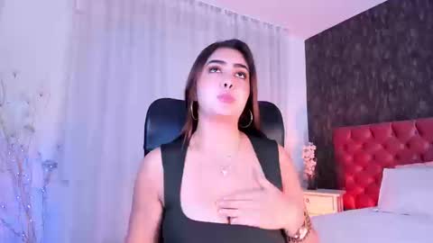 Danna online show from 09/10/25, 02:28