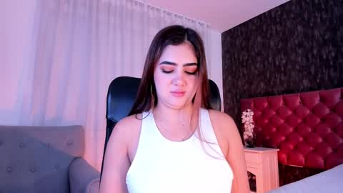 Danna online show from 09/25/25, 02:21