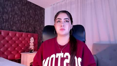 Danna online show from 10/08/25, 02:36