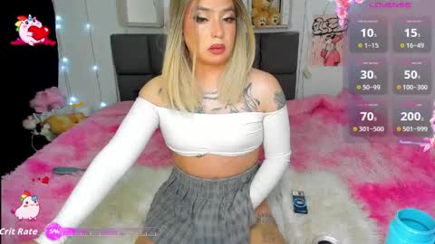 dannia_13 online show from 04/15/26, 04:52