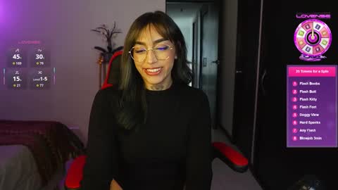 Snapshot of dannielle_ chatting on 09/10/25, 08:42 online show from 09/10/25, 08:42