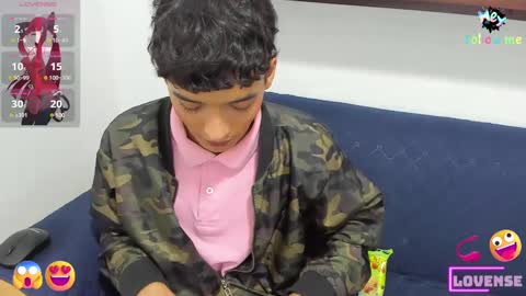 Snapshot of danniels_sweet chatting on 12/14/24, 04:12 danniels_sweet online show from 12/14/24, 04:12