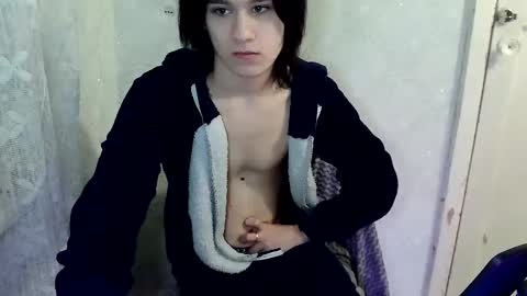 Snapshot of danniielll chatting on 12/11/24, 02:11 HilmarZ online show from 12/11/24, 02:11