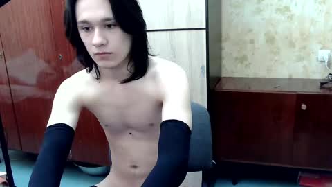 Snapshot of danniielll chatting on 03/07/25, 09:06 HilmarZ online show from 03/07/25, 09:06