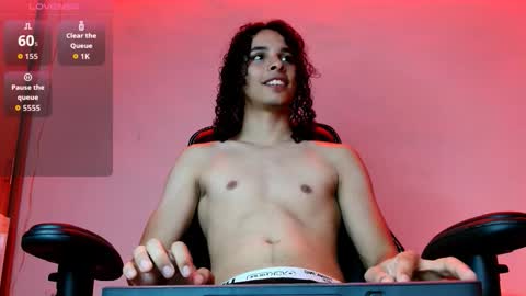 Snapshot of dannwinner chatting on 12/16/25, 01:54 Danny online show from 12/16/25, 01:54