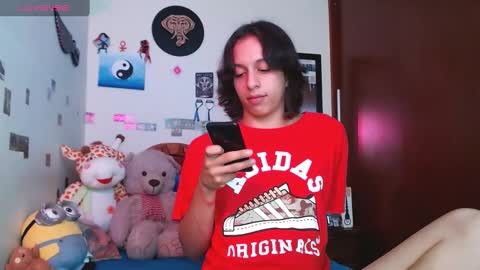 Snapshot of danny__phantom chatting on 01/09/25, 07:40 phantom555 online show from 01/09/25, 07:40