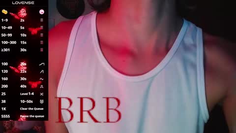 Snapshot of danny__phantom chatting on 02/05/25, 02:40 phantom555 online show from 02/05/25, 02:40