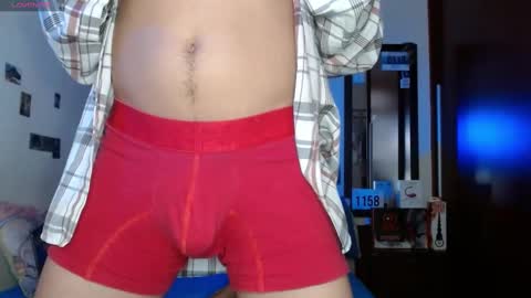 Snapshot of danny__phantom chatting on 03/03/25, 08:54 phantom555 online show from 03/03/25, 08:54