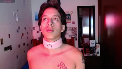 Snapshot of danny__phantom chatting on 09/24/25, 08:45 phantom555 online show from 09/24/25, 08:45