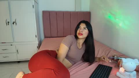 Snapshot of danny_cam1423 chatting on 01/23/25, 04:37 danny_cam1423 online show from 01/23/25, 04:37