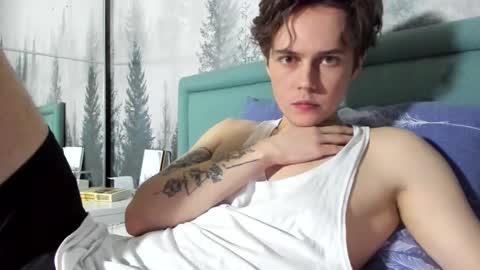 danny online show from 02/12/25, 12:44