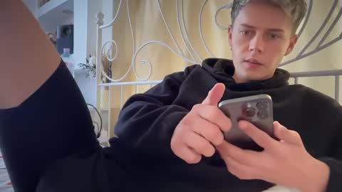 danny online show from 09/19/25, 10:05