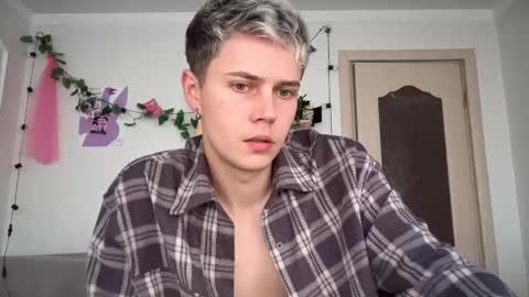 danny online show from 09/21/25, 12:18