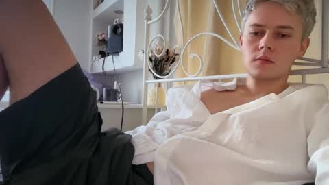 danny online show from 10/31/25, 11:00