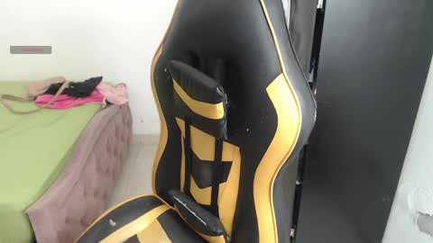 Snapshot of danny_sweettt chatting on 11/01/25, 12:34 danny.......... guys I have onlyfans follow me I am new I want to share with you many things I love you online show from 11/01/25, 12:34