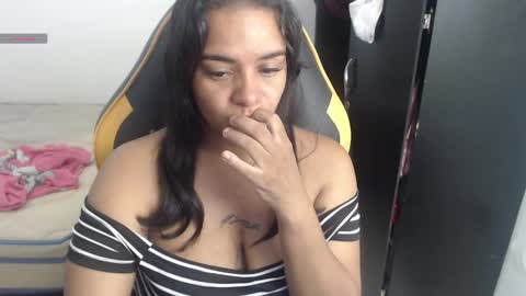 Snapshot of danny_sweettt chatting on 12/15/25, 05:39 danny.......... guys I have onlyfans follow me I am new I want to share with you many things I love you online show from 12/15/25, 05:39