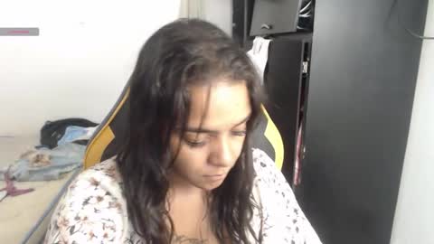 Snapshot of danny_sweettt chatting on 12/18/25, 07:03 danny.......... guys I have onlyfans follow me I am new I want to share with you many things I love you online show from 12/18/25, 07:03