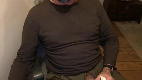 Snapshot of dannybuoy2 chatting on 12/11/24, 11:21 dannybuoy2 online show from 12/11/24, 11:21