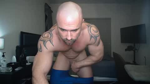 Snapshot of dannysteelexxx chatting on 10/04/25, 02:31 Danny Steele online show from 10/04/25, 02:31