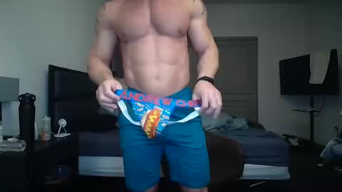 Snapshot of dannysteelexxx chatting on 10/10/25, 02:32 Danny Steele online show from 10/10/25, 02:32