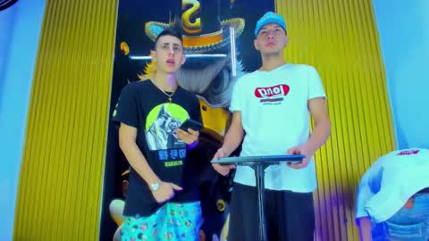 dante_brown1 online show from 12/15/25, 05:01