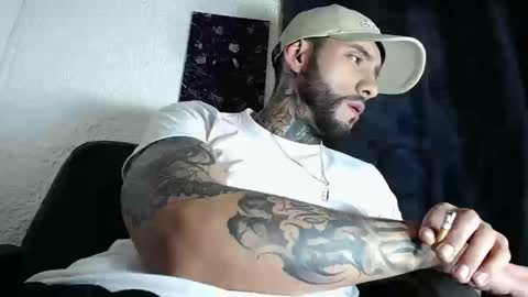 dante_d_angelo_ online show from 09/25/25, 05:44