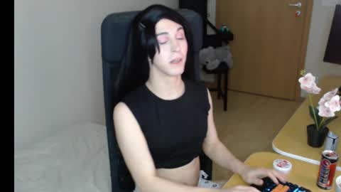 Snapshot of dante_twink__ chatting on 02/01/26, 06:06 Dante online show from 02/01/26, 06:06