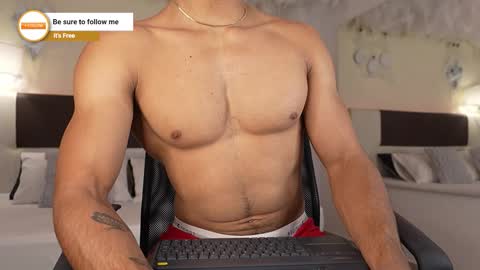 Snapshot of danteestone chatting on 10/27/25, 08:35 Dante online show from 10/27/25, 08:35