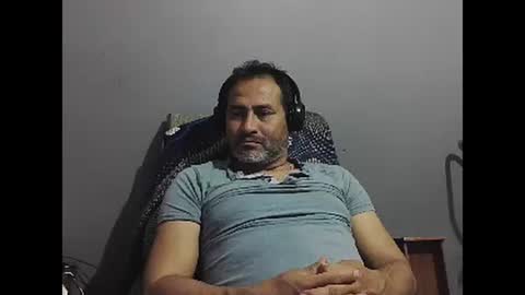 dantehot82 online show from 01/25/25, 02:37