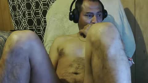 dantehot82 online show from 02/09/25, 08:33