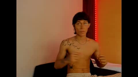 dantelord_ online show from 03/07/25, 09:59