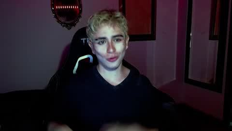 Snapshot of danteobscuro chatting on 12/02/25, 11:23 danteobscuro online show from 12/02/25, 11:23