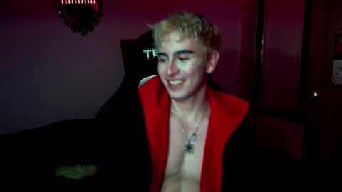 Snapshot of danteobscuro chatting on 12/03/25, 11:58 danteobscuro online show from 12/03/25, 11:58