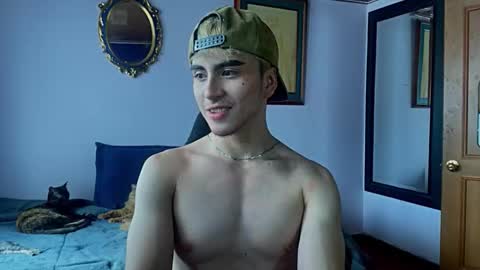 Snapshot of danteobscuro chatting on 12/17/25, 07:09 danteobscuro online show from 12/17/25, 07:09