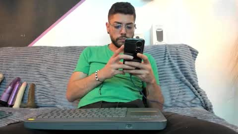 Snapshot of dantewinter_ chatting on 02/24/26, 04:32 Dante Winter online show from 02/24/26, 04:32