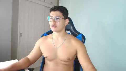 Snapshot of dantraxx chatting on 12/11/24, 11:00 Dantraxx online show from 12/11/24, 11:00