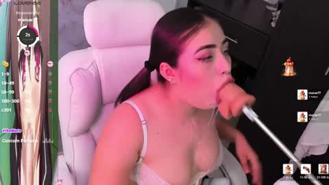 Snapshot of dany_cutee chatting on 05/20/26, 05:19 dany_cutee online show from 05/20/26, 05:19