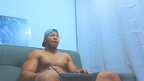 Snapshot of dany_dryy chatting on 06/17/26, 03:09 Dany online show from 06/17/26, 03:09