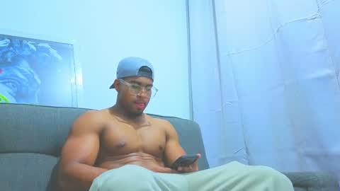 Snapshot of dany_dryy chatting on 06/19/26, 03:11 Dany online show from 06/19/26, 03:11