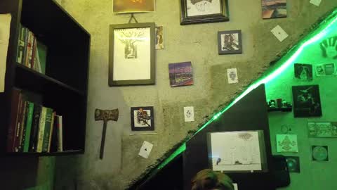 dany_kyng online show from 04/16/26, 09:39