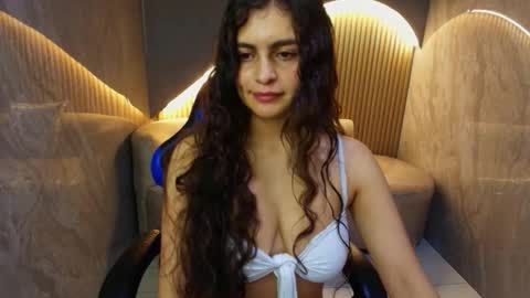 Dany online show from 10/25/25, 01:07