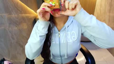 Dany online show from 10/29/25, 01:13