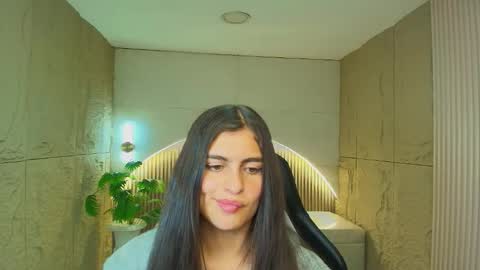 Dany online show from 11/21/25, 01:10