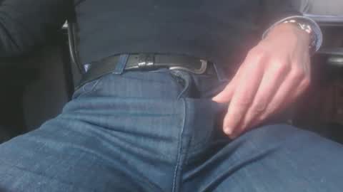 Dany online show from 01/17/25, 02:39