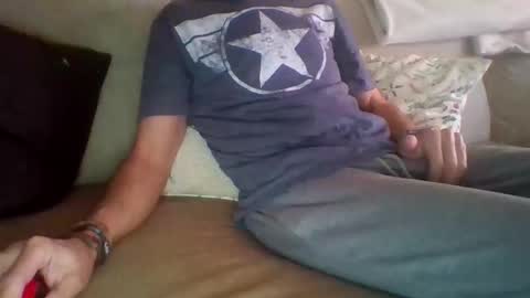 Snapshot of danydotado chatting on 10/07/25, 04:48 danydotado online show from 10/07/25, 04:48