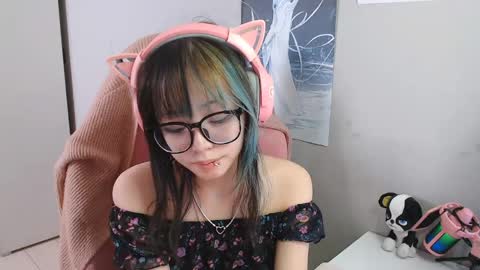 danyelleeyermann online show from 05/14/26, 01:18