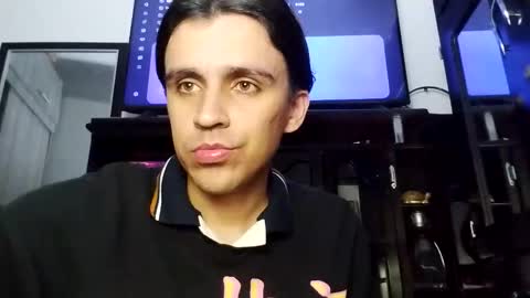 Daniel online show from 11/16/25, 07:25