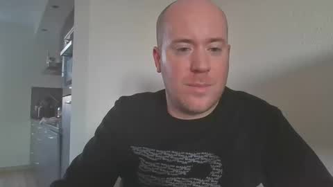 Snapshot of danzel87 chatting on 02/16/25, 02:00 Danny online show from 02/16/25, 02:00