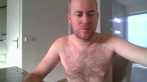 Snapshot of danzel87 chatting on 02/12/26, 08:20 Danny online show from 02/12/26, 08:20