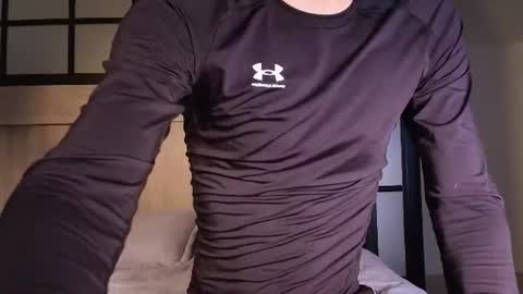 daphne_and_roger_ online show from 06/15/26, 11:12